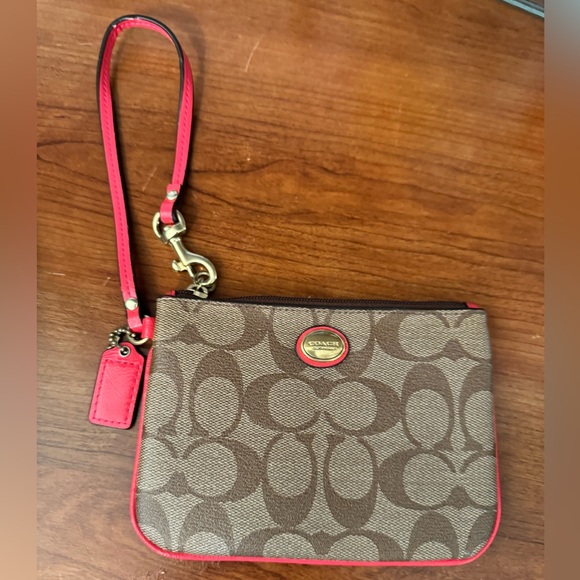 Coach wristlet - Picture 1 of 2